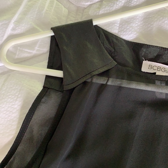 BCBG Generation Sheer Top with leather detail - Picture 2 of 3